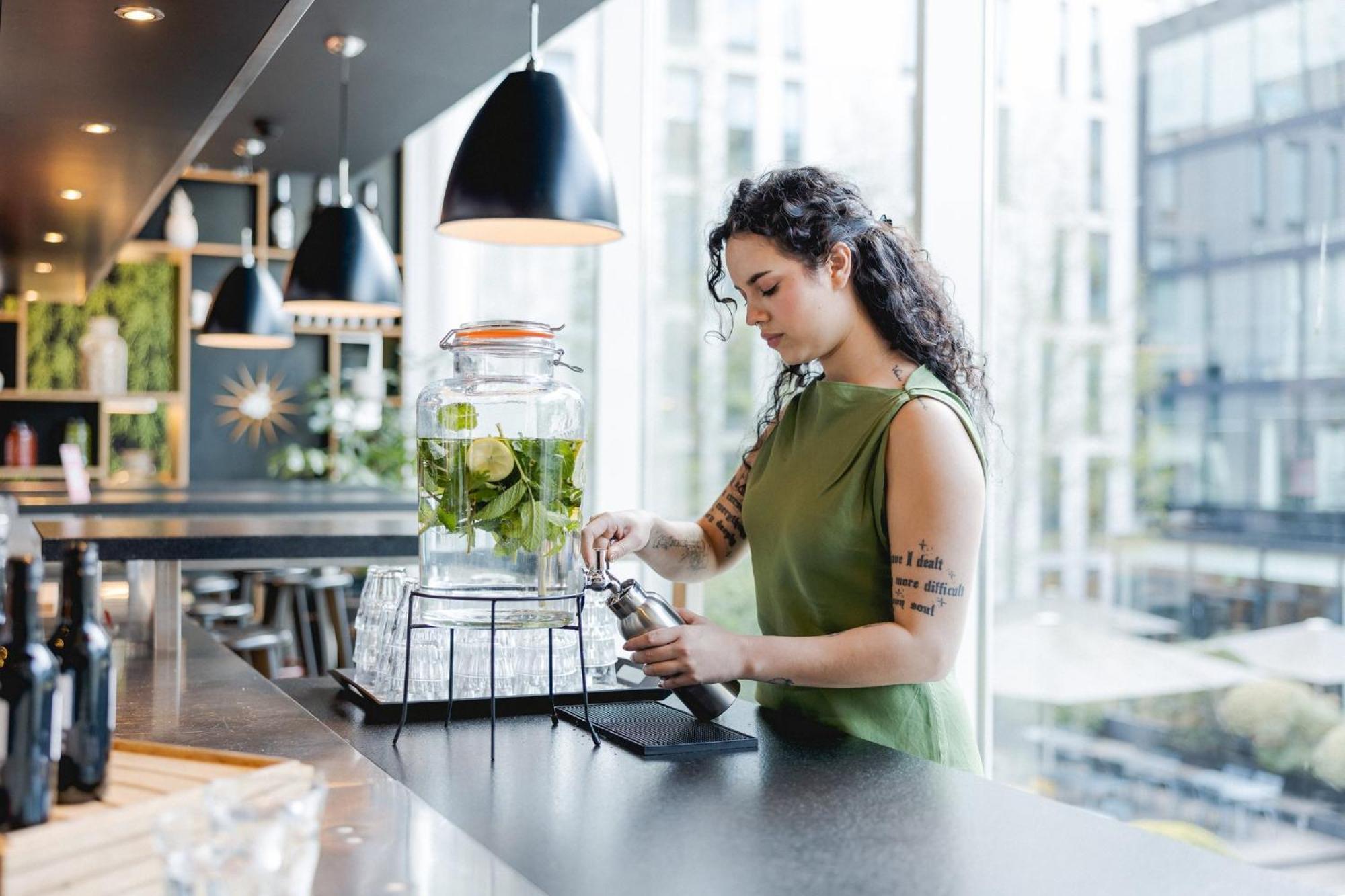 citizenM Glasgow Esterno foto